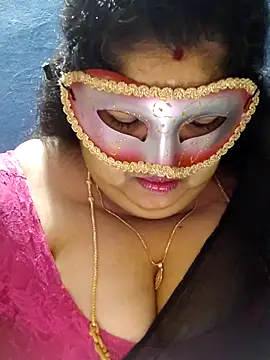 tamilthanushri webcam