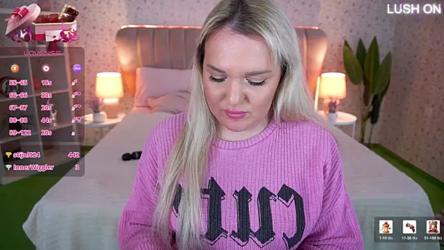 MissyMartinez webcam