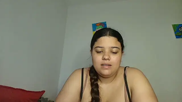 luisahot_9727 webcam