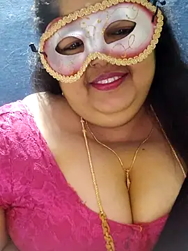 Webcam Model (tamilthanushri)  is live.Free join now!