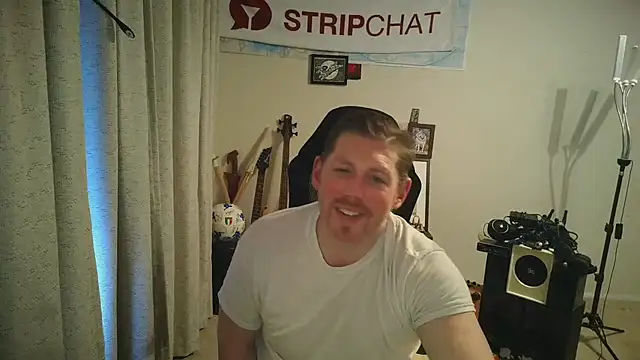 God_Of_ThundeRR webcam