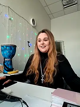 Juicy_PeachLux webcam