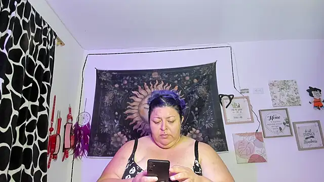 QUEEN_MANDY_BBW webcam