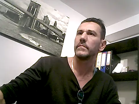 mastercharisma35 webcam