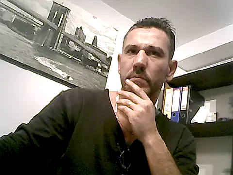 mastercharisma35 webcam