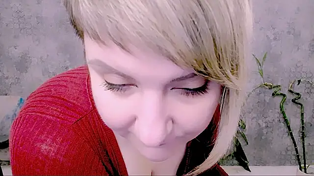 djullia - Djullia's free webcam - UK Sex Cams