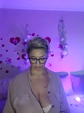 BellaBellaHot webcam