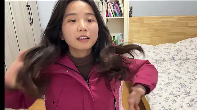 美女wxj1019在线直播