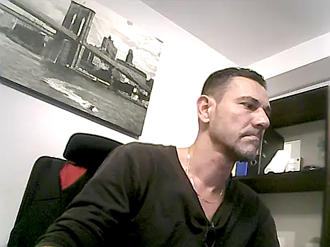 mastercharisma35 webcam