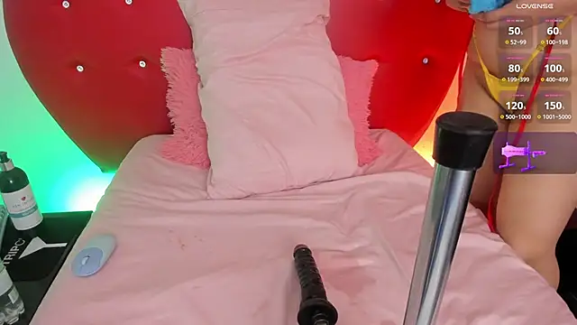 nicolette_rock webcam