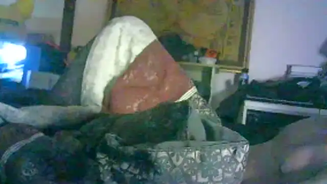 ON3YOULLN3VER_FIR3 webcam