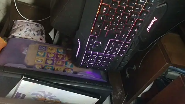 luisahot_9727 webcam