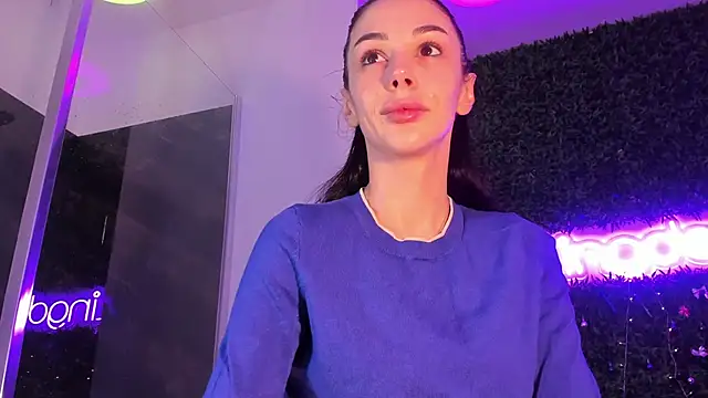 realhotfallingdevil - Realhotfallingdevil's free webcam