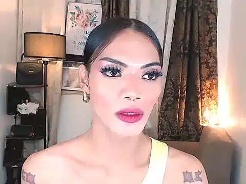 yoursexyasiantsxx webcam