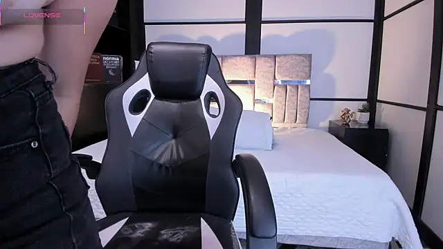 SamaraAnders_ webcam