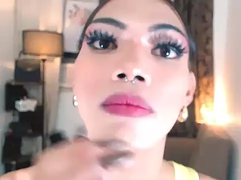 yoursexyasiantsxx webcam