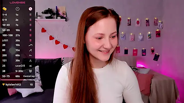 velvet_cherry_ webcam