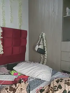 velma_star - Velma_star's free webcam - UK Sex Cams