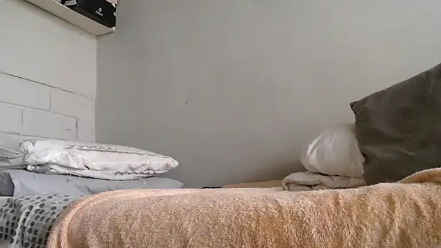 xTwerkingMistressx webcam