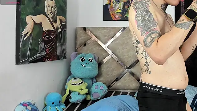 logan_smith02 webcam