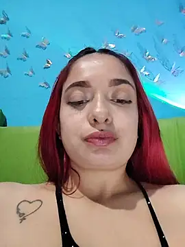 Evelyn_pink1 webcam