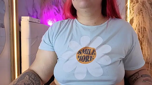 Bruja__Scarlata webcam