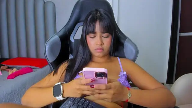 Shirleytaylor- webcam