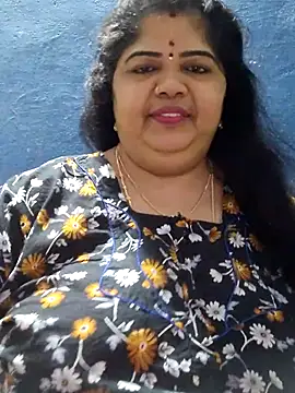 tamilthanushri webcam