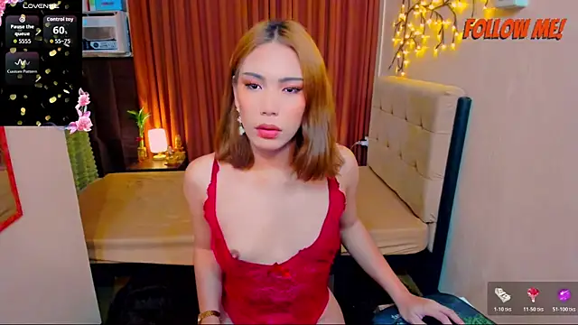 Mystic_HugeDeity_Cock webcam