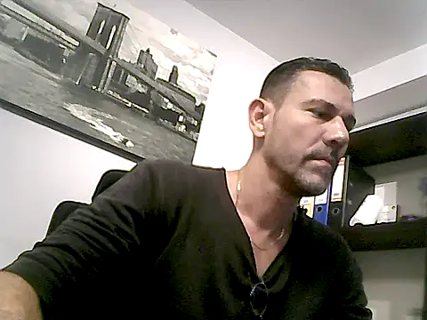 mastercharisma35 webcam