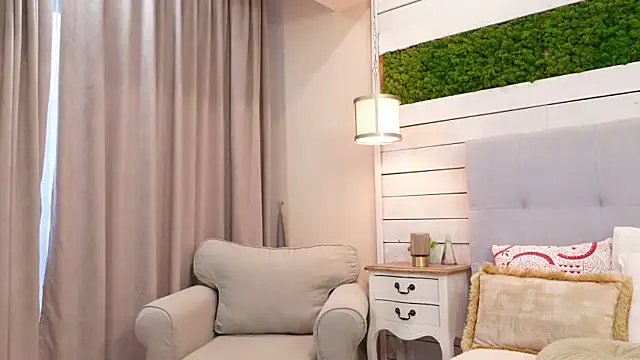 IsabellaMysty webcam