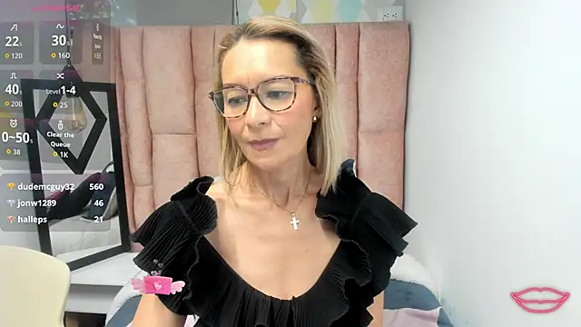 Issa_Milf__ webcam