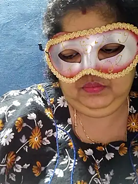 tamilthanushri webcam