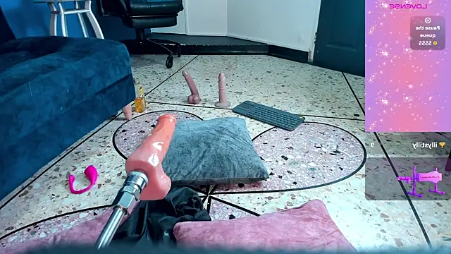 Daliana_Gounbolt webcam