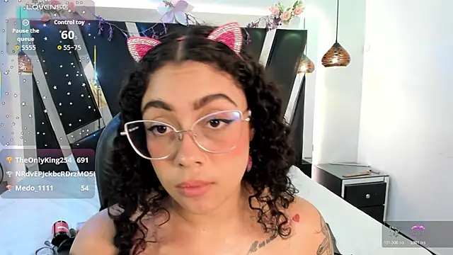 antonelllepiercee webcam