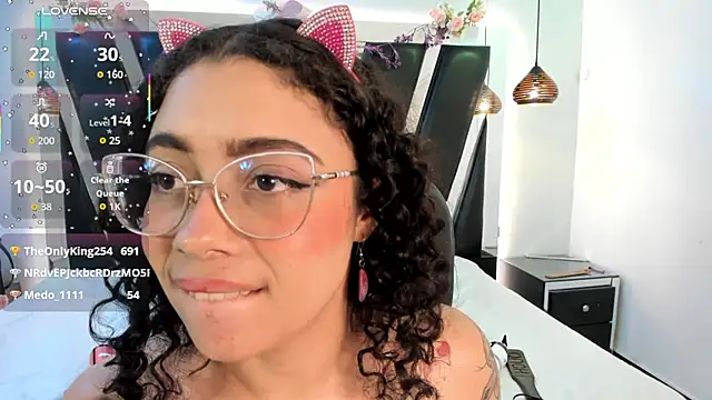 antonelllepiercee webcam