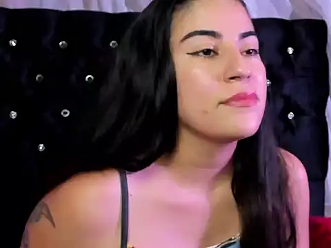 kenia_walkerr - Kenia_walkerr's free webcam