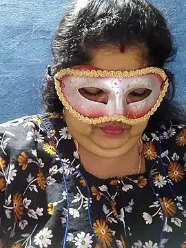 tamilthanushri webcam