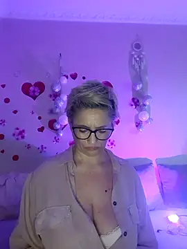 BellaBellaHot webcam