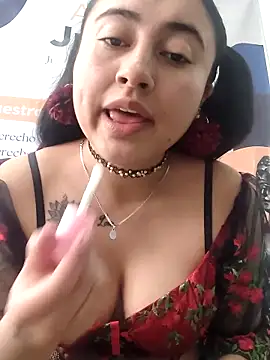 _Sarah-Office1 webcam