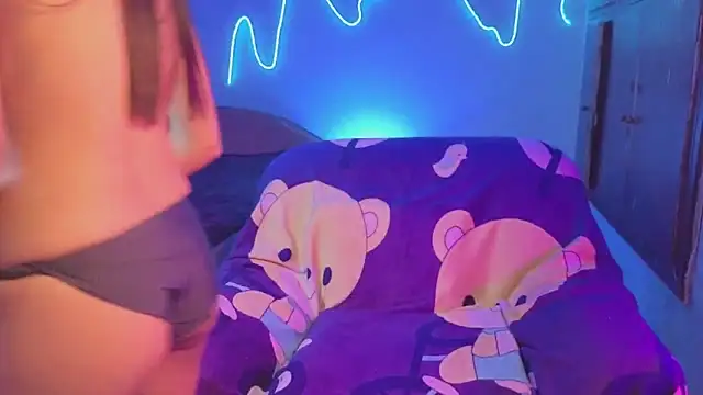 Ivy_the_goddess webcam