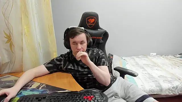 iliaskrislove webcam