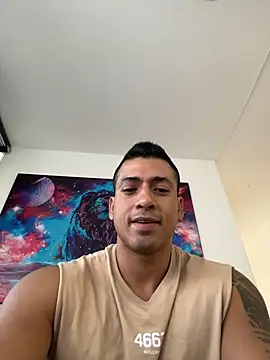 aaroncolombia webcam