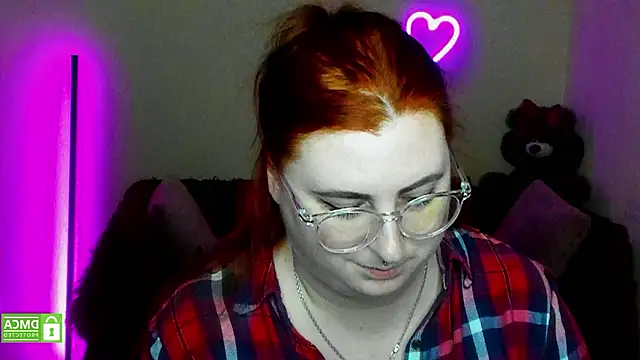 Alicia_love00 webcam