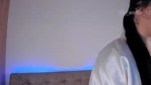 annie_barozzi webcam