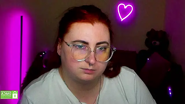 Alicia_love00 webcam