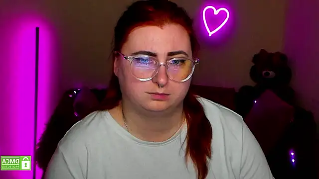 Alicia_love00 webcam