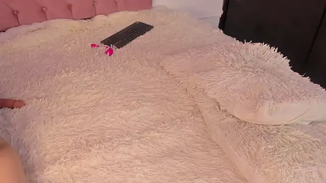 im_lilith - Im_lilith's free webcam - UK Sex Cams