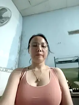 famrita - Famrita's free webcam - UK Sex Cams