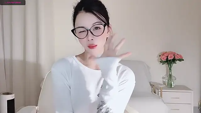 lvy-w (F young) - 足交